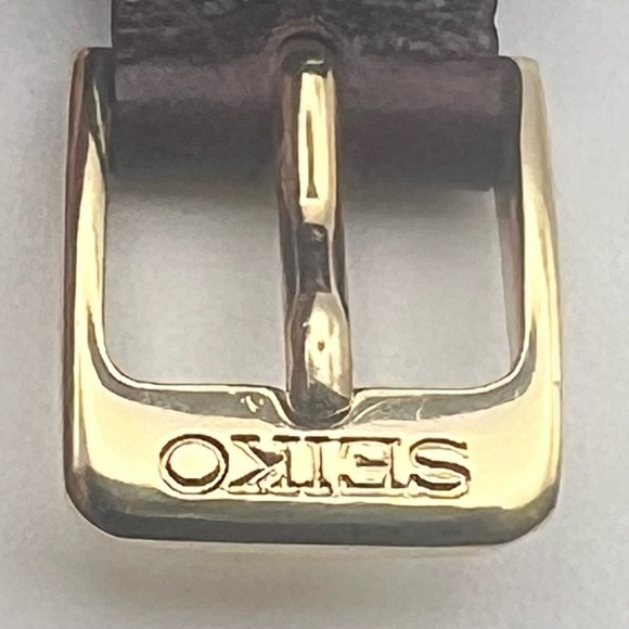 Vintage Seiko Round Petite Gold and Brown tones Watch Working - Picture 8 of 10